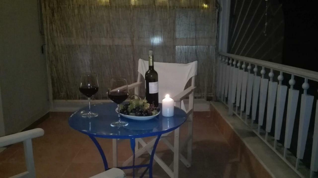 Just 9 Min From Acropolis Appartement Athene Buitenkant foto