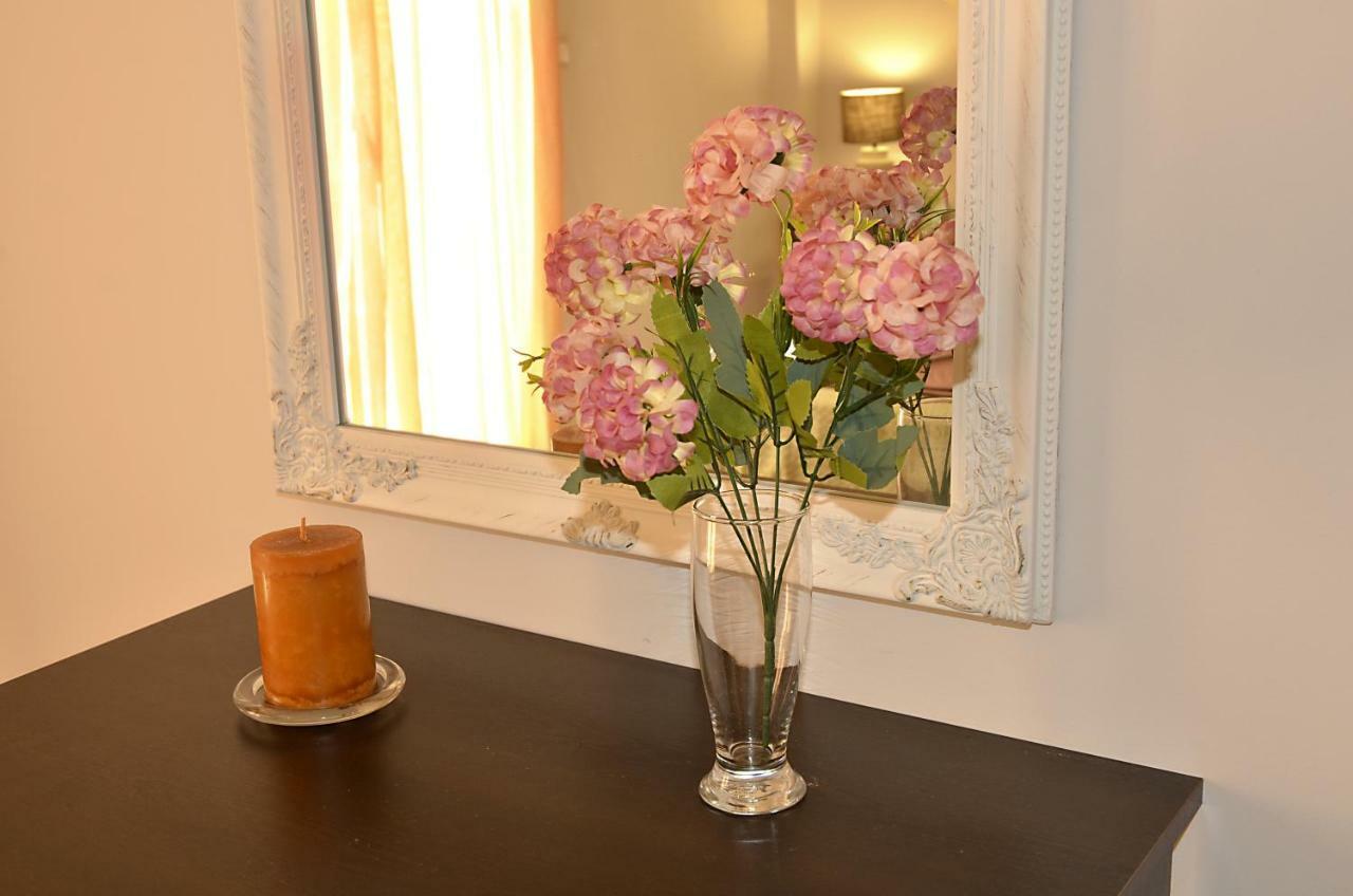 Just 9 Min From Acropolis Appartement Athene Buitenkant foto